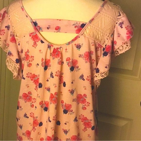 Boho Embroidered front Lace Top Flutter Short Sleeve Open Back Top Large - Picture 2 of 9